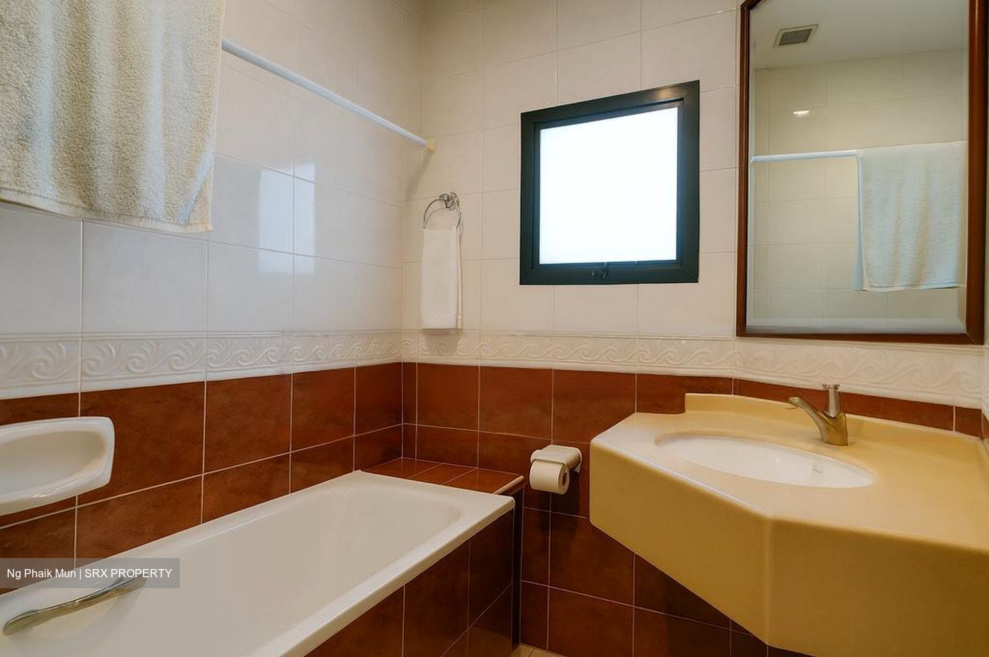 Upper Changi Road (D16), Terrace #562646281